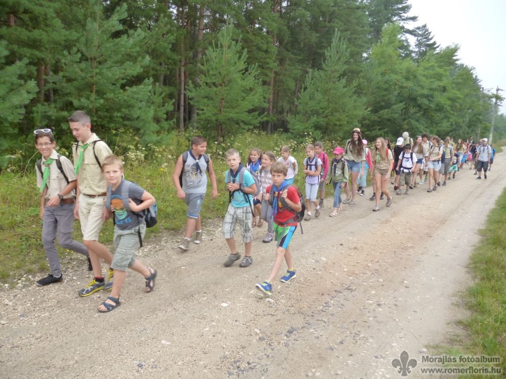 Érkeznek a táborozók