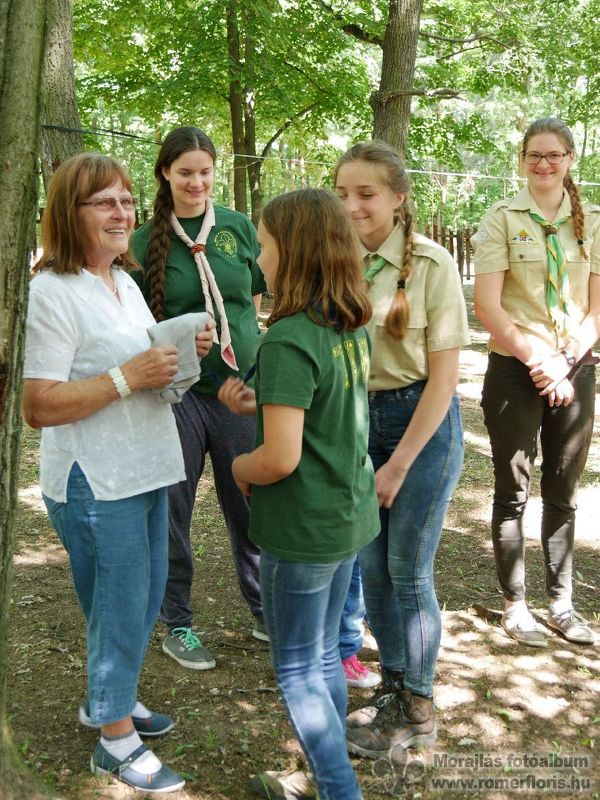 Ajándék Rózsa néninek