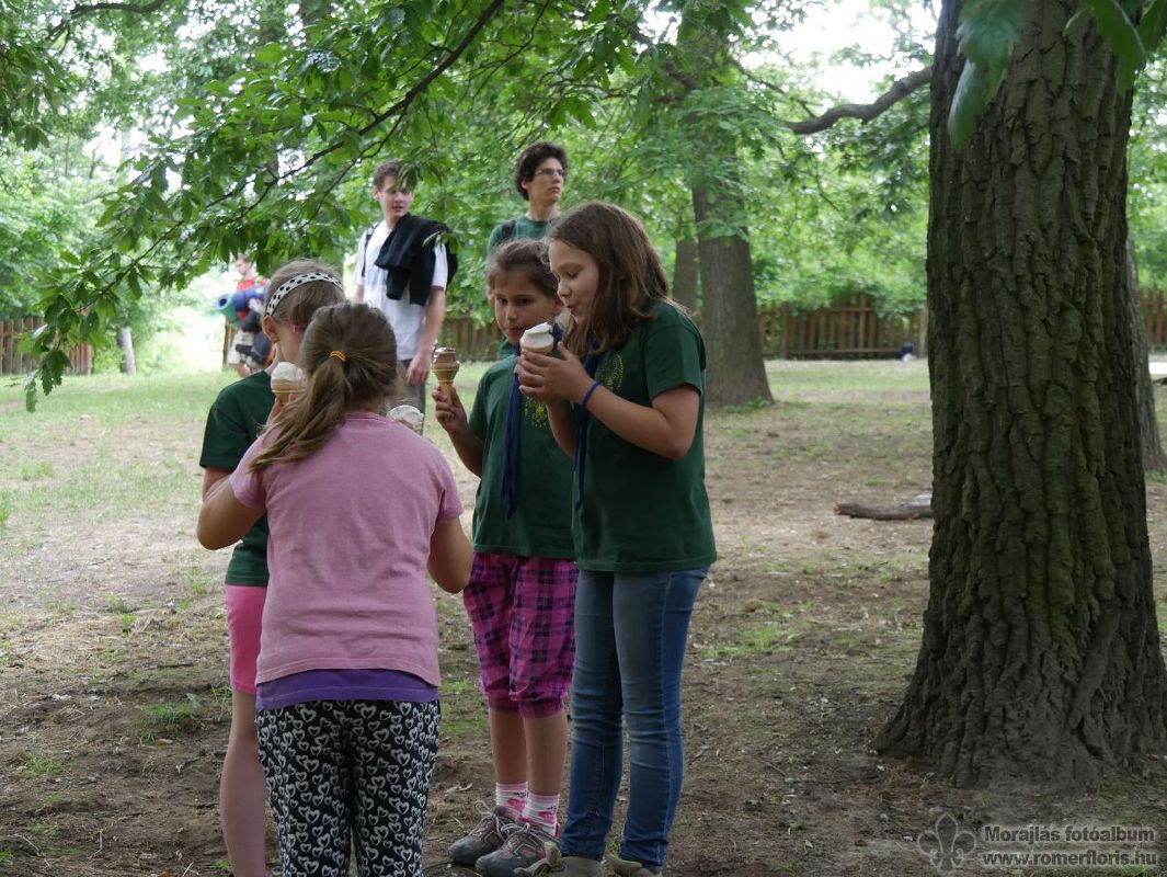 Mindenki nagyon örült neki